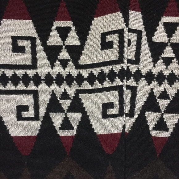 Zara Woman Envelope Geometric Tapestry Skirt - Picture 5 of 7